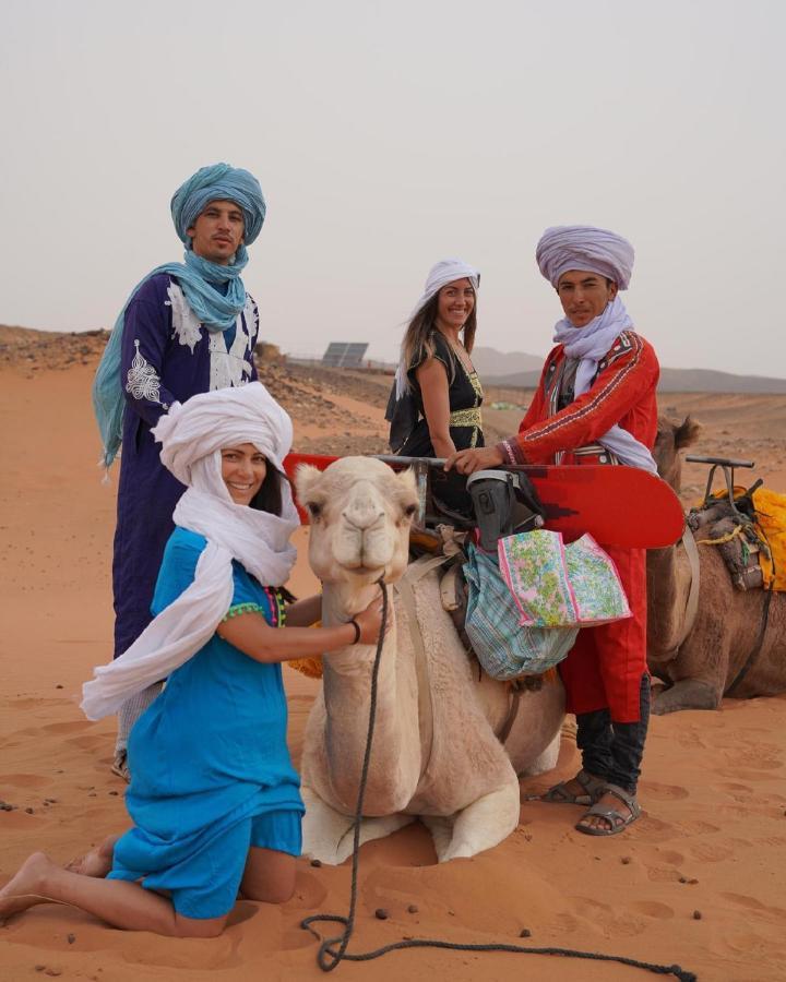 Отель Sahara Starlight Camp Мерзуга Экстерьер фото