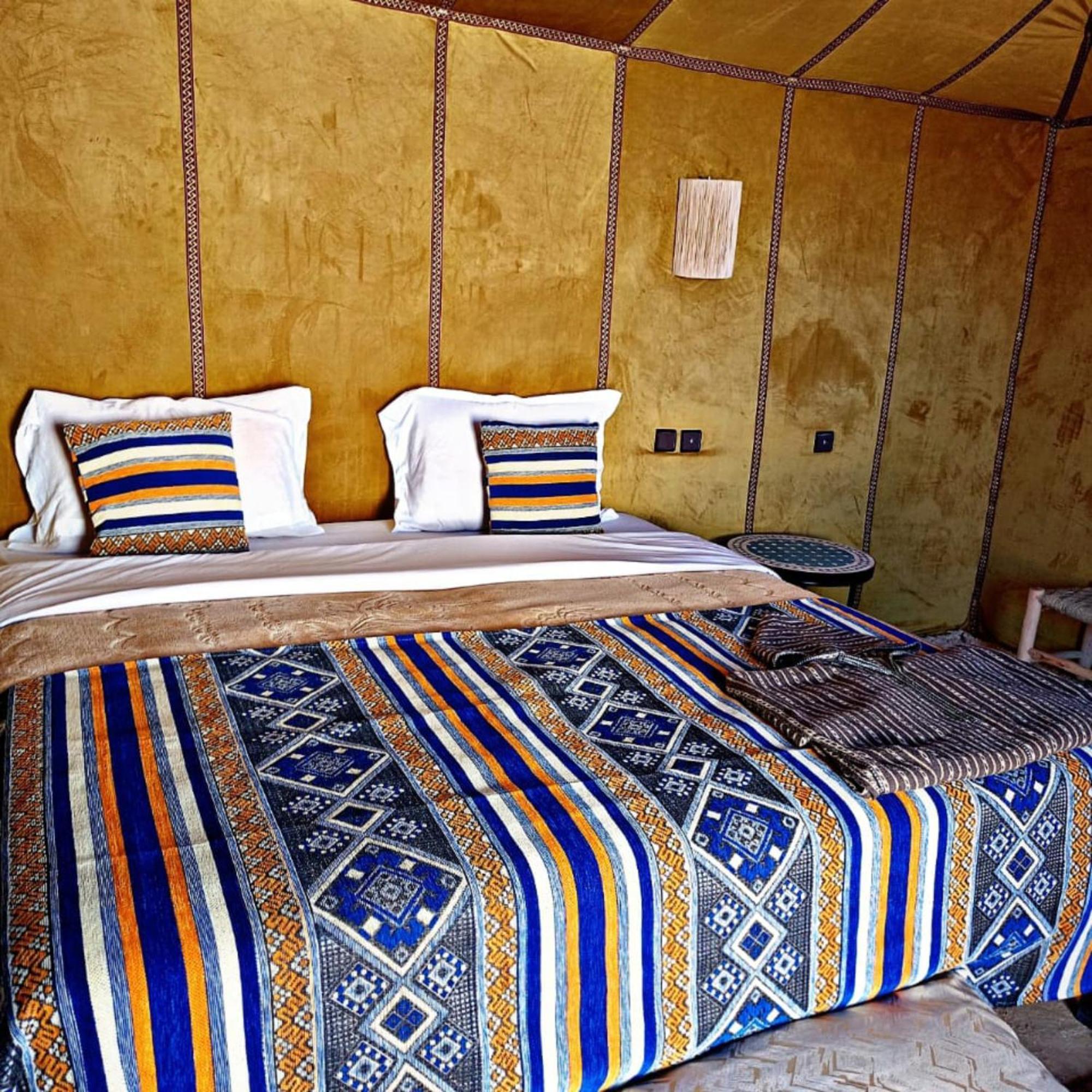 Отель Sahara Starlight Camp Мерзуга Экстерьер фото